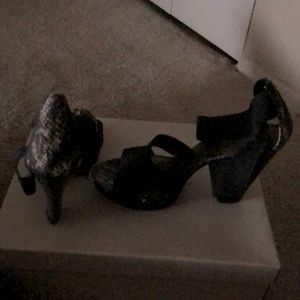 Carlos summer heels